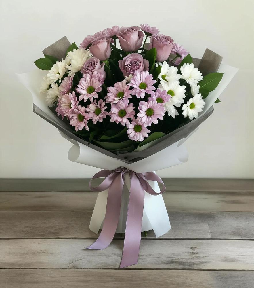 Букет цветов из: Хризантемы и Розы в Мотыгино