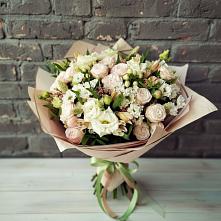Букет цветов из:  Альстромерии, Розы и Хризантемы #REPLACE_PRED# Мотыгино