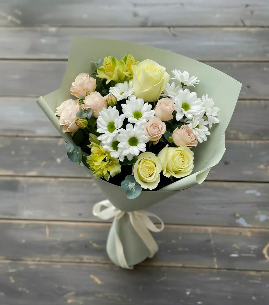 Букет цветов из: Альстромерии, Розы и Хризантемы в Мотыгино
