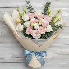 Букет цветов из:  Лизиантусы в Мотыгино