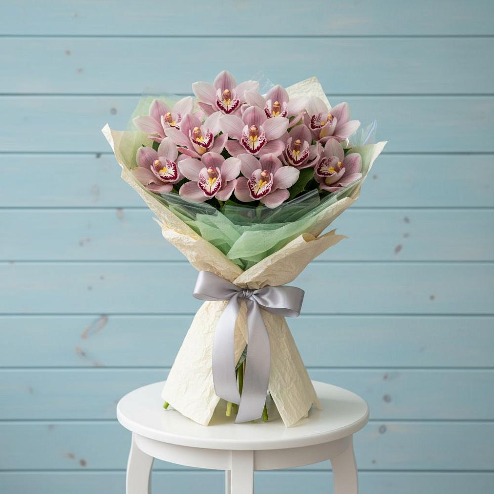 Букет цветов из: Орхидеи и Розы в Мотыгино