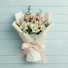 Букет цветов из:  Альстромерии в Мотыгино
