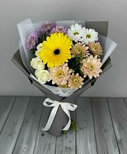 Букет цветов из:  Розы, Герберы и Хризантемы в Мотыгино