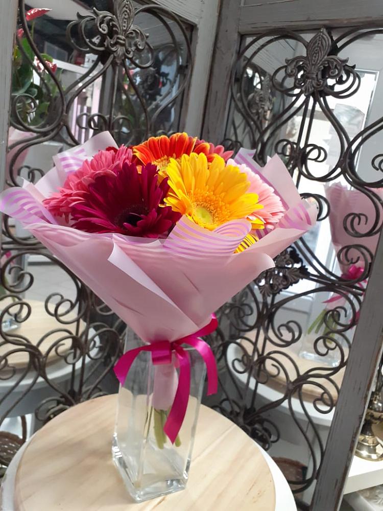 Букет цветов из: Герберы в Мотыгино