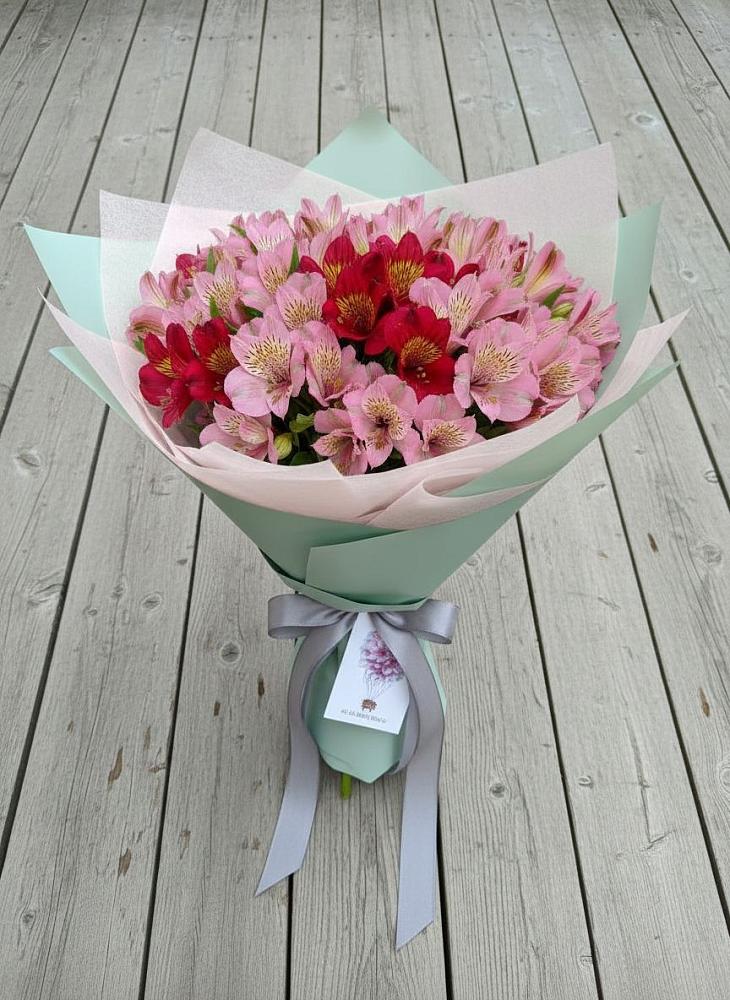 Букет цветов из: Альстромерии в Мотыгино
