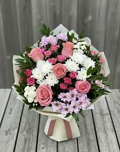 Букет цветов из:  Альстромерии, Гвоздики, Розы и Хризантемы #REPLACE_PRED# Мотыгино
