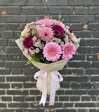 Букет цветов из:  Герберы и Хризантемы в Мотыгино