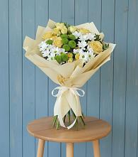 Букет цветов из:  Хризантемы и Розы в Мотыгино